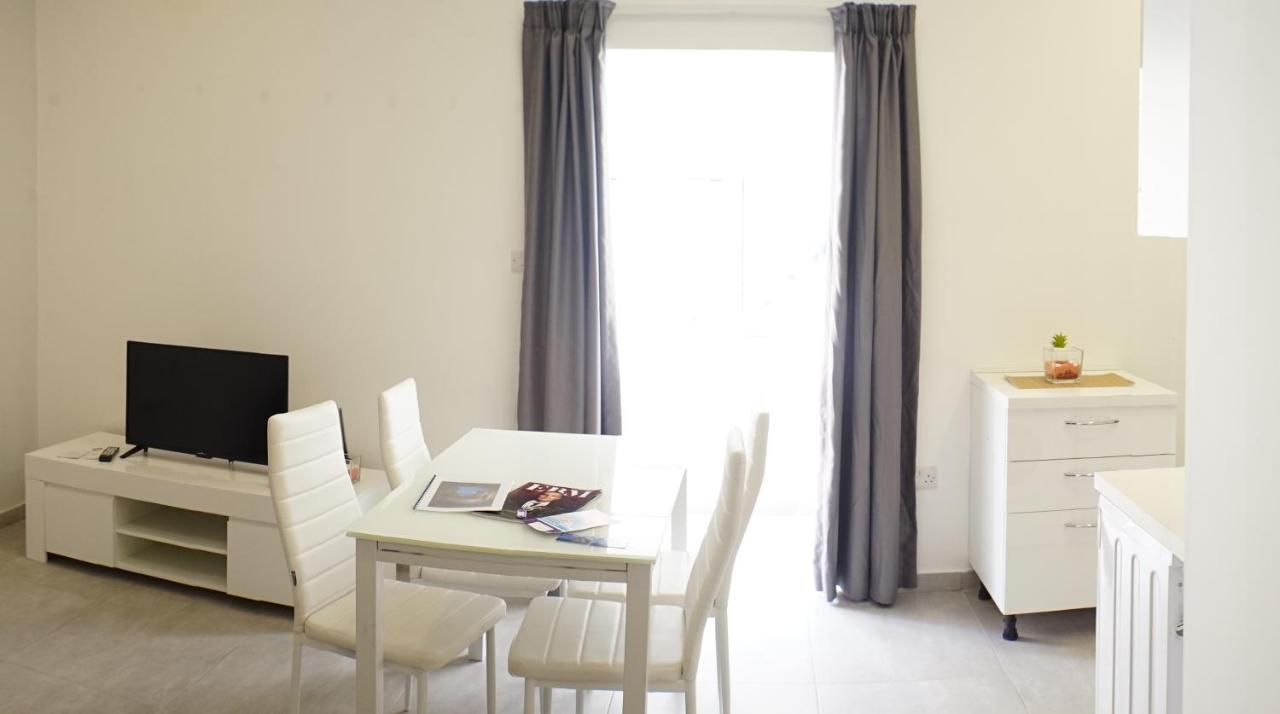 Wonderful Apartments With Shared Jacuzzi And Panorama Rooftop グジラ エクステリア 写真