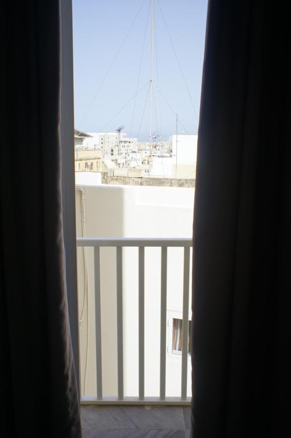 Wonderful Apartments With Shared Jacuzzi And Panorama Rooftop グジラ エクステリア 写真