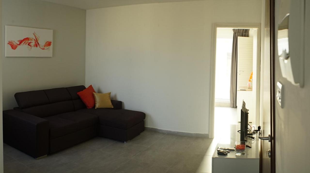 Wonderful Apartments With Shared Jacuzzi And Panorama Rooftop グジラ エクステリア 写真